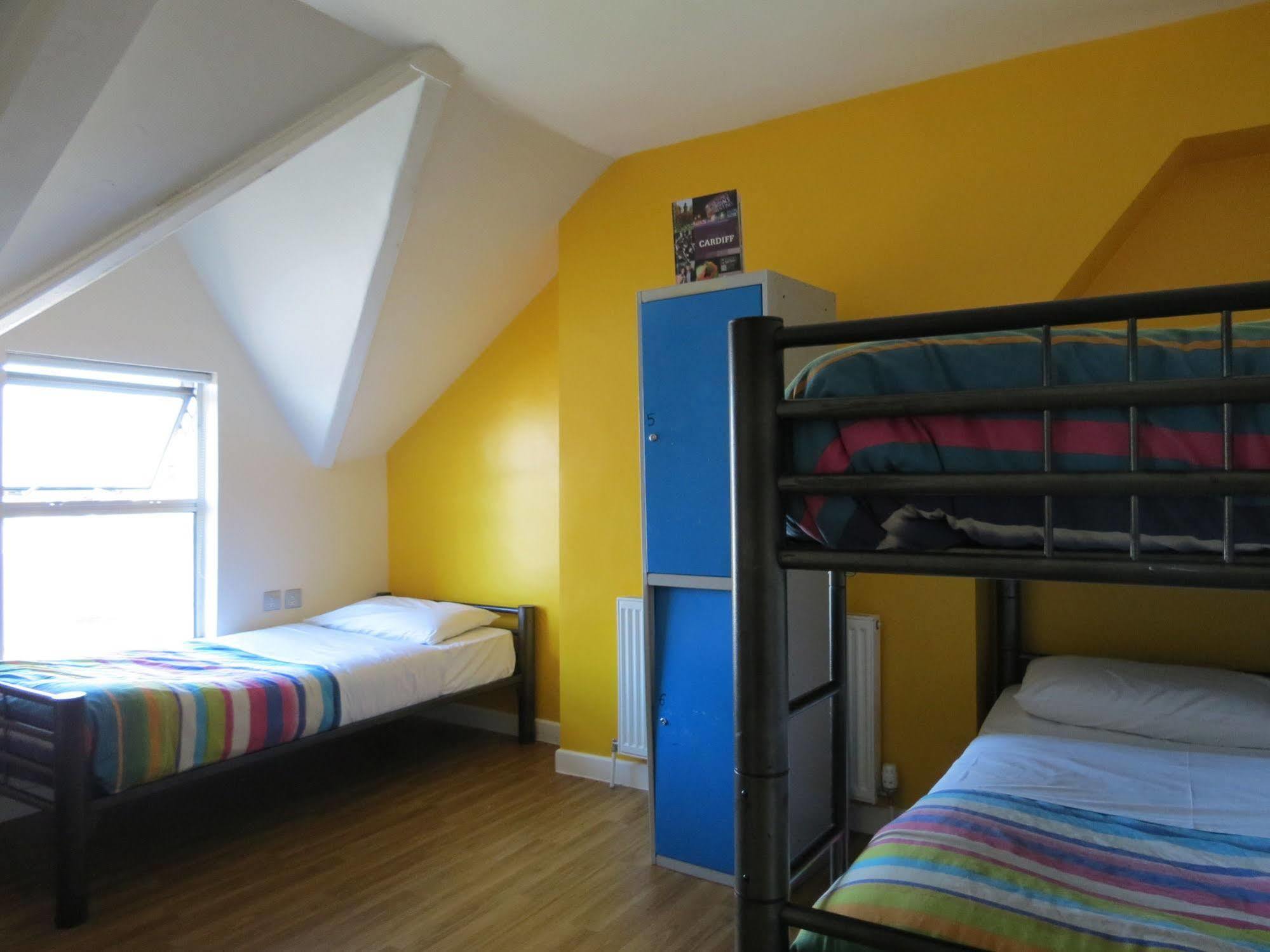 Nosda Studio Hostel Cardiff Eksteriør bilde